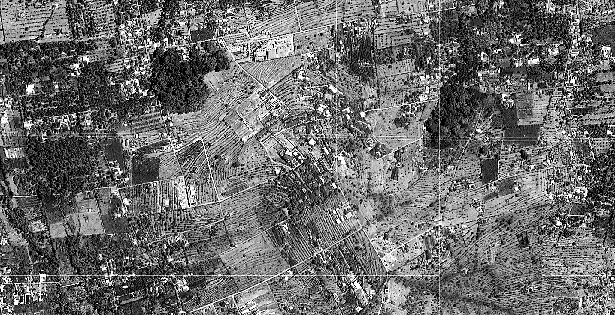 A stylish, high-contrast satellite map of Villa Macan's location in Sumberkima Hill.